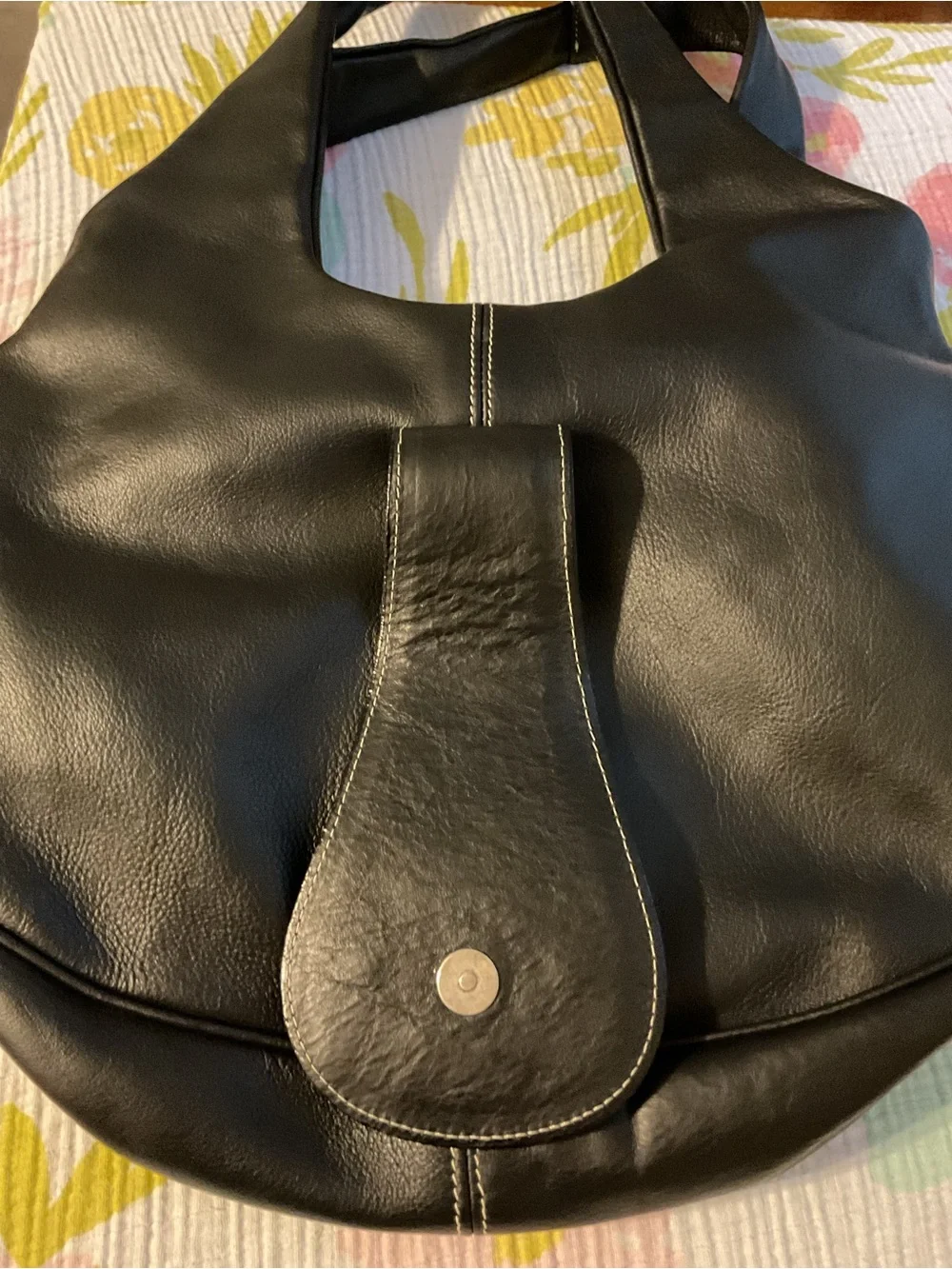 Pulicati Black Hobo Shoulder Bag